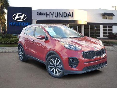 Used 2019 Kia Sportage EX FWD image 1