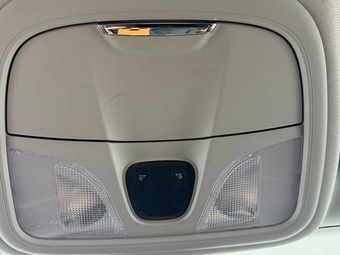 Used 2019 Jeep Cherokee Sport w/ Cold Weather Group AWD/4WD image 26