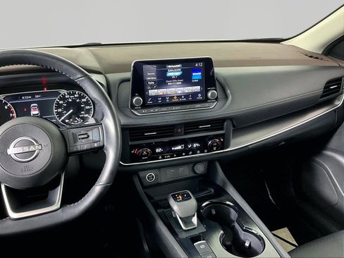 Certified 2023 Nissan Rogue SV w/ SV Premium B Package AWD/4WD image 9