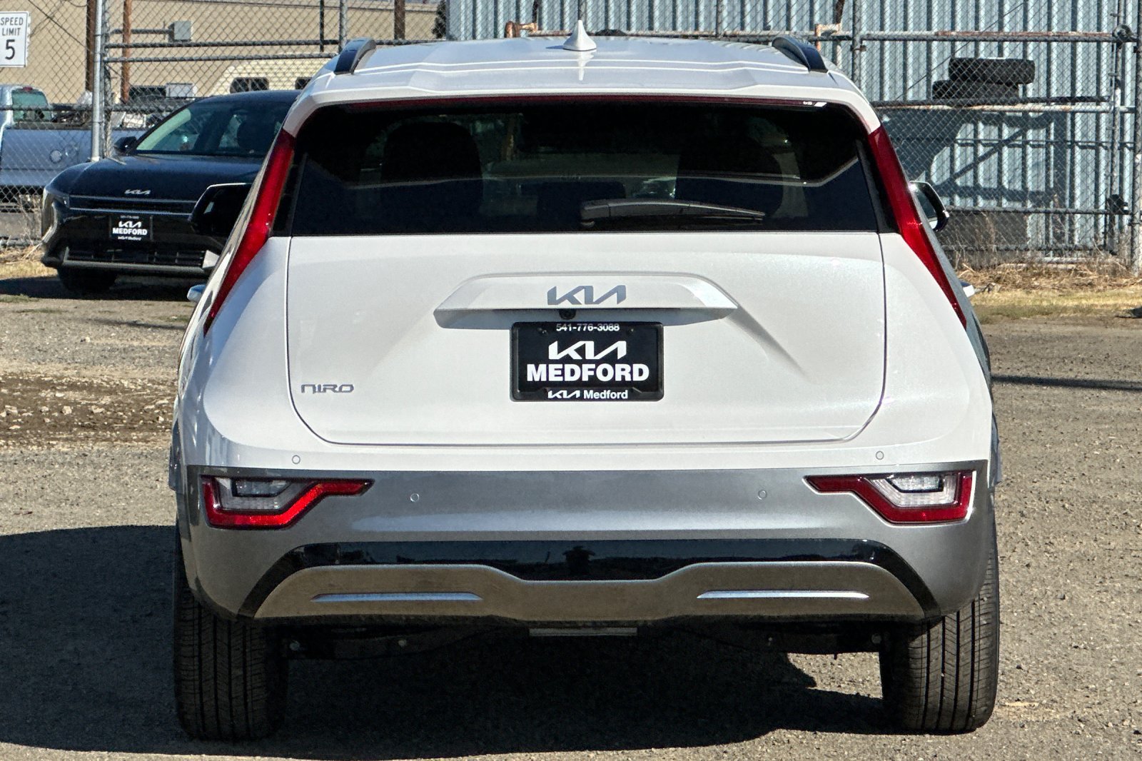 New 2026 Kia Niro Wave FWD image 5