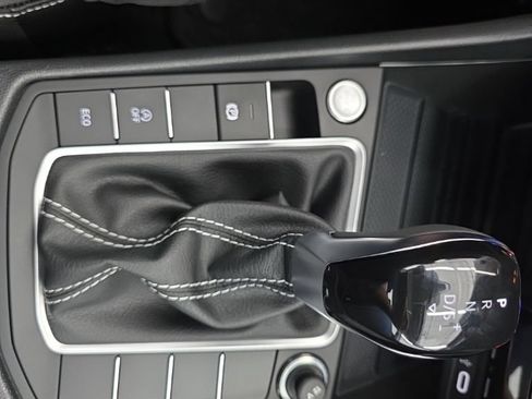 New 2027 Volkswagen Jetta SE FWD image 25