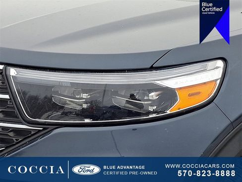 Certified 2022 Ford Explorer XLT w/ Equipment Group 202A image 9