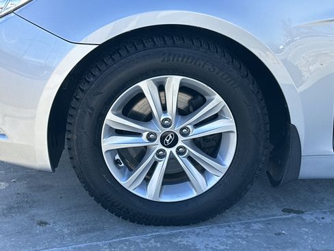 Used 2012 Hyundai Sonata GLS w/ Popular Equipment Pkg image 11