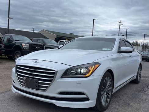 Used 2015 Hyundai Genesis 3.8 AWD/4WD image 2