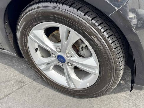 Used 2013 Ford Focus SE FWD image 20