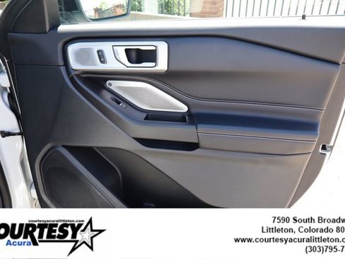 Used 2020 Ford Explorer ST w/ Premium Technology Package AWD/4WD image 36