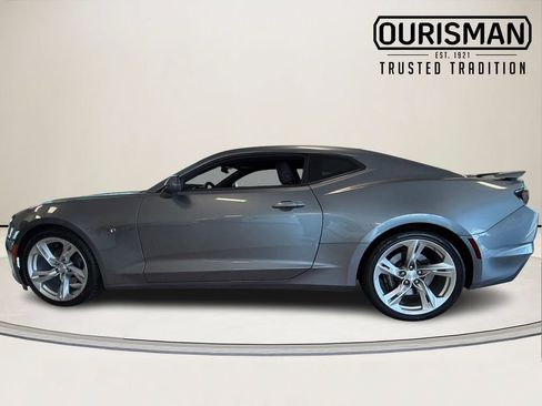 Used 2020 Chevrolet Camaro SS RWD image 4