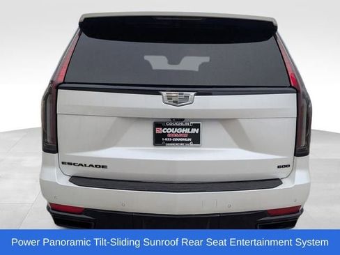 Used 2023 Cadillac Escalade Sport Platinum w/ LPO, ONYX Package image 9