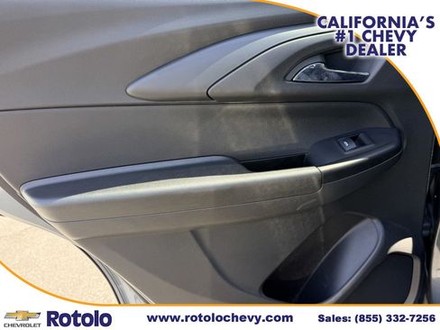 Used 2022 Chevrolet TrailBlazer LT w/ Confidence II Package FWD image 15