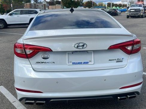 Used 2015 Hyundai Sonata Limited 2.0T image 28