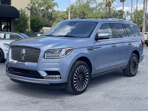 Used 2018 Lincoln Navigator Black Label w/ Cargo Package AWD/4WD image 18