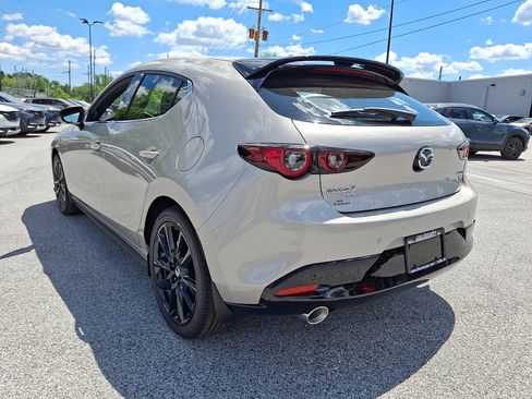 New 2026 MAZDA MAZDA3 Hatchback w/Premium Plus Pkg AWD/4WD image 3