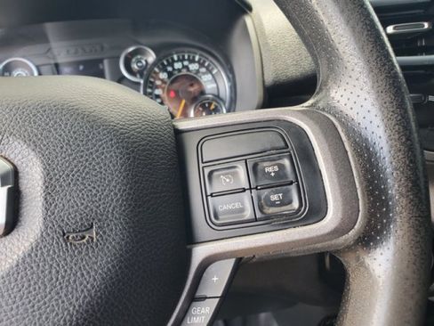 Used 2021 RAM 2500 Tradesman w/ Chrome Appearance Group AWD/4WD image 17