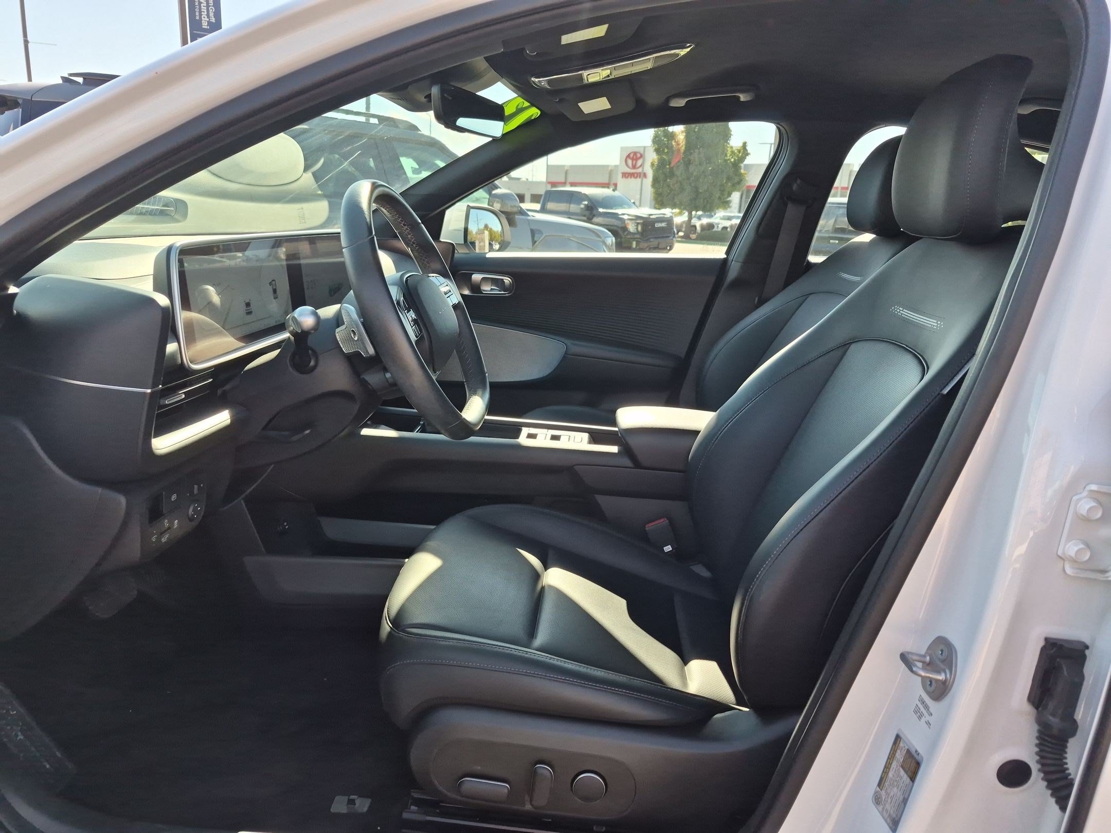 Certified 2023 Hyundai Ioniq 6 SEL AWD/4WD image 16