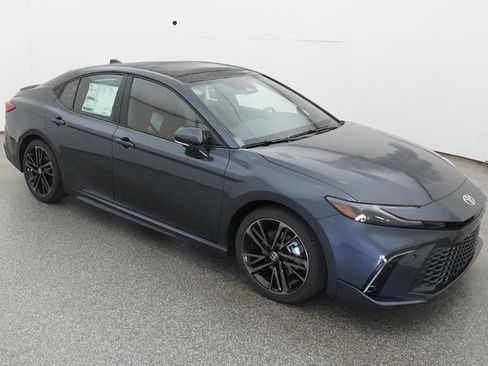 New 2026 Toyota Camry XSE FWD image 13