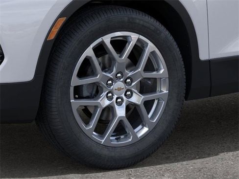 New 2025 Chevrolet Blazer LT w/ Sound & Technology Package image 9