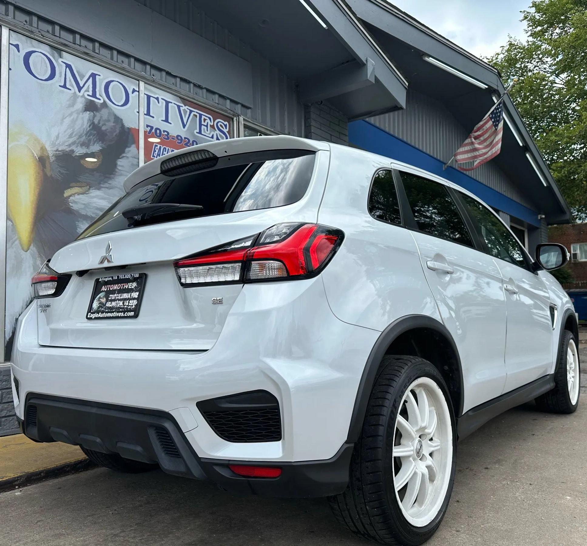 Used 2022 Mitsubishi Outlander Sport SE AWD/4WD image 3
