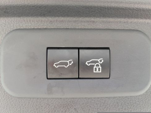 Used 2025 Toyota Grand Highlander AWD Hybrid image 16