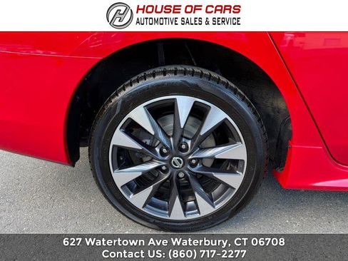 Used 2019 Nissan Sentra SR Turbo FWD image 60