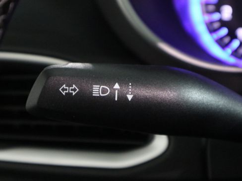 New 2026 Chrysler Voyager LX image 31