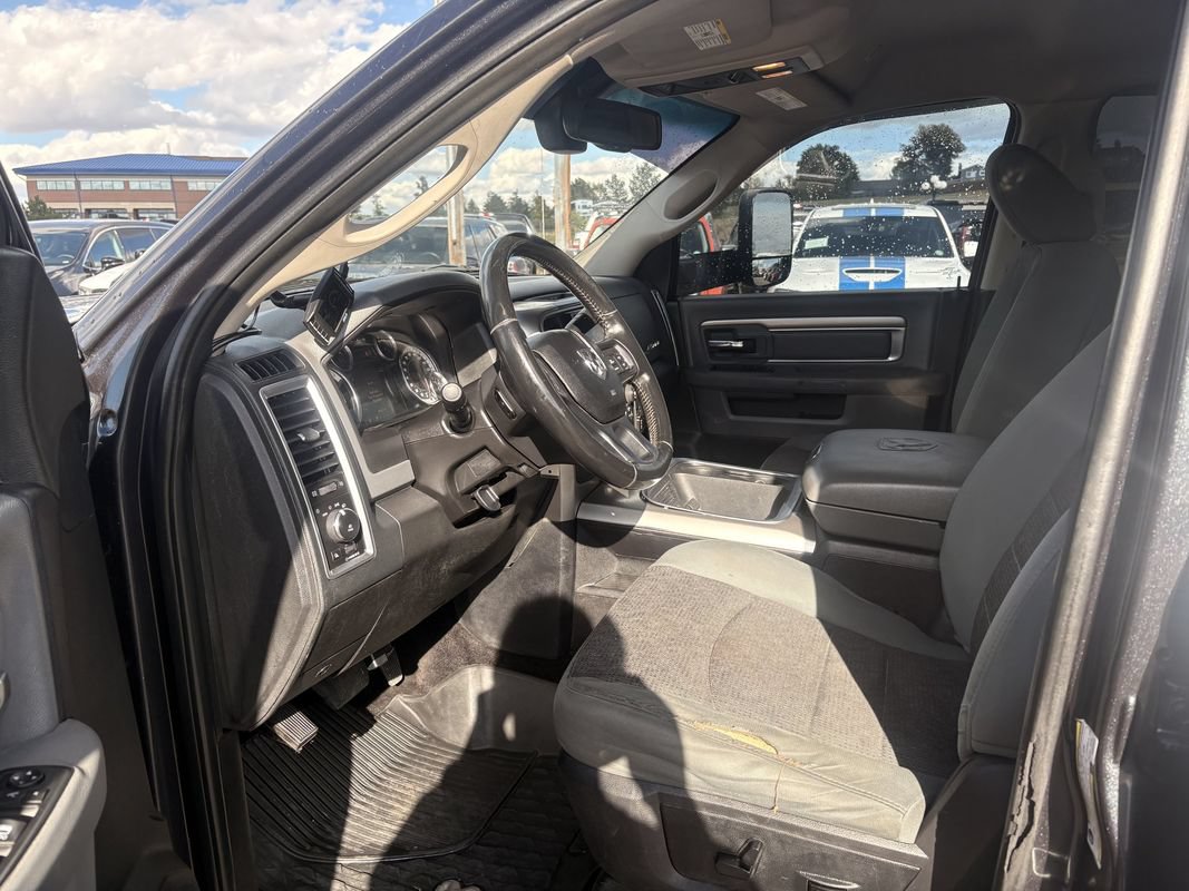 Used 2017 RAM 3500 Big Horn AWD/4WD image 12