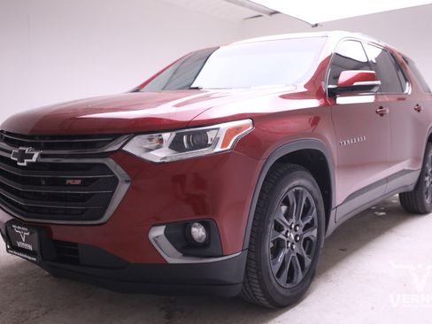 Used 2019 Chevrolet Traverse RS image 1