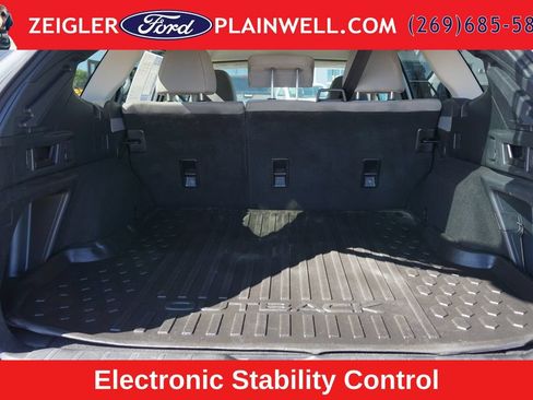 Used 2023 Subaru Outback Premium AWD/4WD image 10
