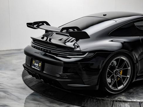 Used 2022 Porsche 911 GT3 image 17