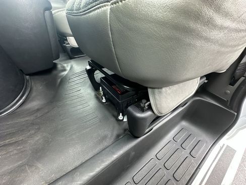 Used 2023 Chevrolet Express 2500 w/ Driver Convenience Package image 12