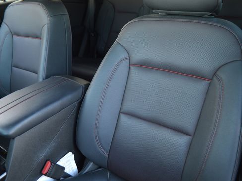 Used 2023 Chevrolet Blazer RS image 25