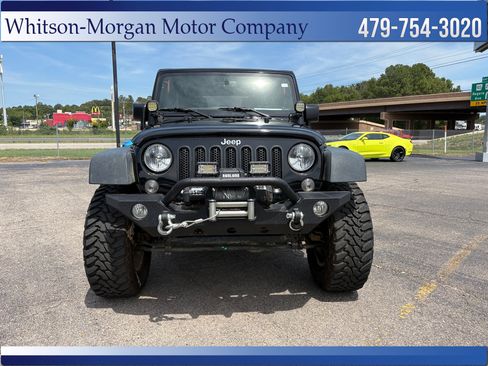 Used 2017 Jeep Wrangler Unlimited Sport w/ Quick Order Package 23S AWD/4WD image 2