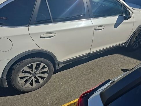 Used 2016 Subaru Outback 2.5i Limited image 5