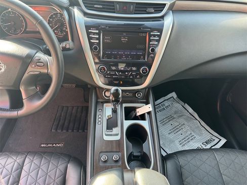 Used 2019 Nissan Murano Platinum w/ Cargo Package image 11