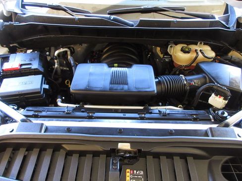 Used 2022 Chevrolet Silverado 1500 LT RWD image 26