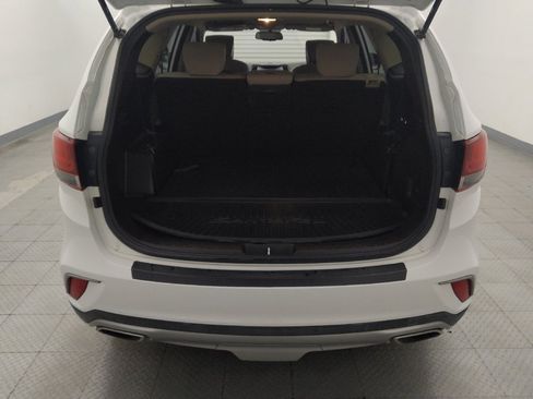 Used 2018 Hyundai Santa Fe SE FWD image 29