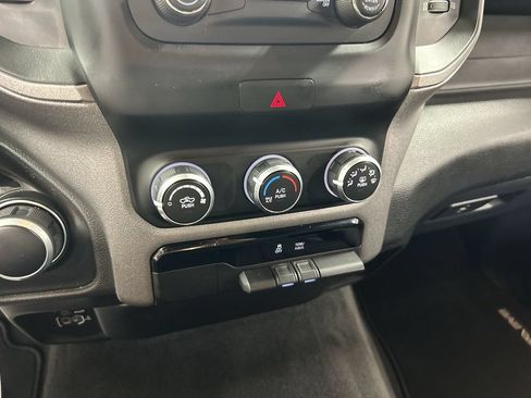 Used 2023 RAM 1500 Tradesman AWD/4WD image 16