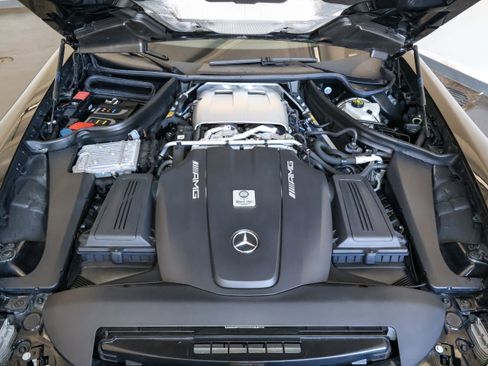 Used 2021 Mercedes-Benz AMG GT Roadster image 47