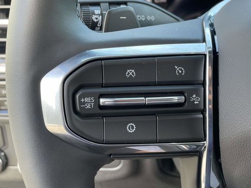 New 2026 GMC Yukon XL Elevation image 11