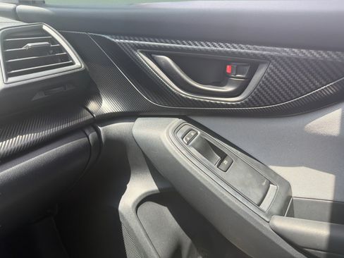 Used 2019 Subaru Crosstrek 2.0i Premium AWD/4WD image 27