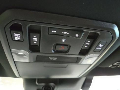 New 2025 Toyota Tundra Platinum AWD/4WD image 25