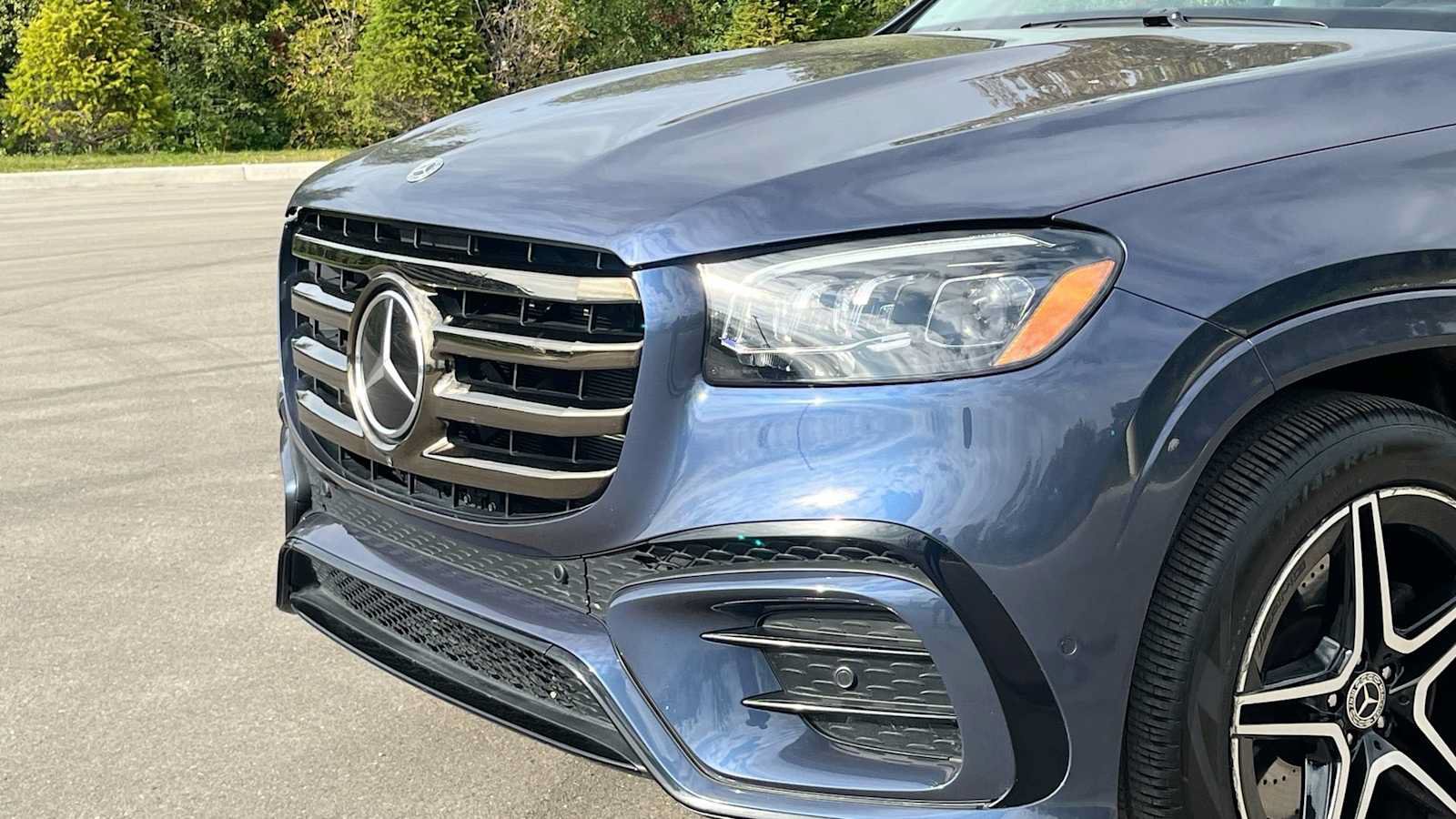 Certified 2024 Mercedes-Benz GLS 450 4MATIC image 24