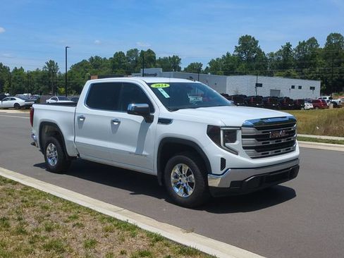 Used 2024 GMC Sierra 1500 SLE RWD image 15
