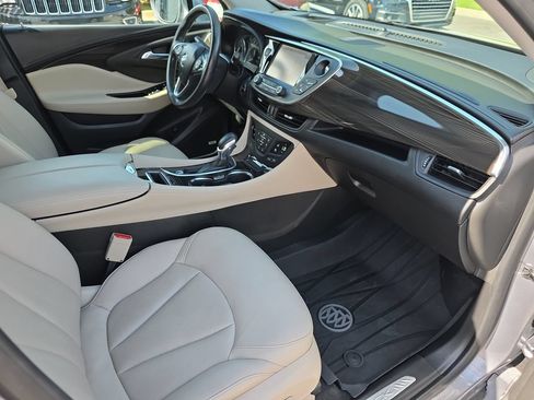 Used 2019 Buick Envision Premium w/ Driver Confidence Package AWD/4WD image 43