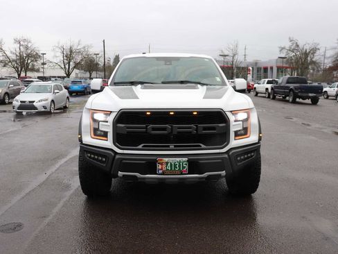 Used 2018 Ford F150 Raptor w/ Equipment Group 802A Luxury image 2