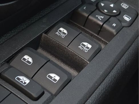 New 2026 RAM 2500 Warlock AWD/4WD image 16