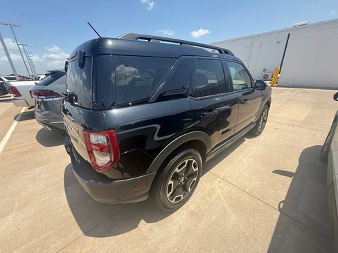 Used 2024 Ford Bronco Sport Outer Banks w/ Tech Package AWD/4WD image 6