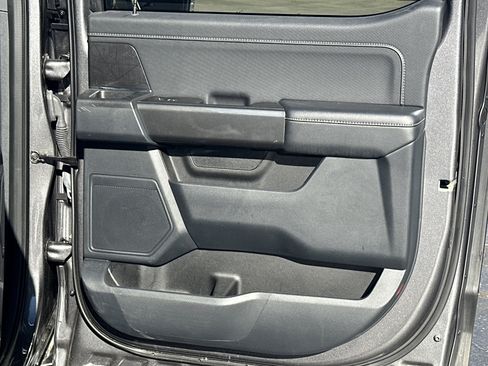 Used 2022 Ford F150 XLT w/ Equipment Group 302A High image 18