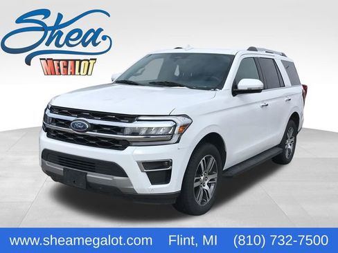 Used 2024 Ford Expedition Limited image 1