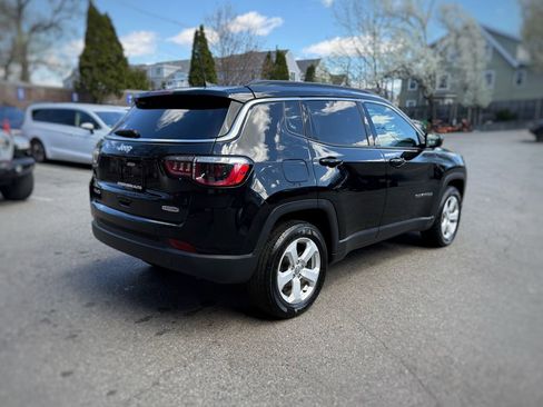 Used 2021 Jeep Compass Latitude w/ Convenience Group AWD/4WD image 8