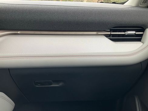 New 2026 Ford Explorer Active w/ Active Comfort Package image 49